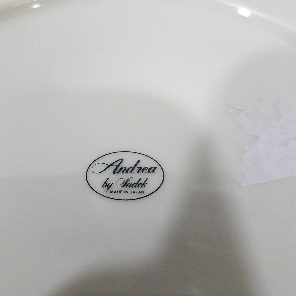 Andrea by Sadek Buckingham Cake Plate 11 Inch - Picture 3 of 6